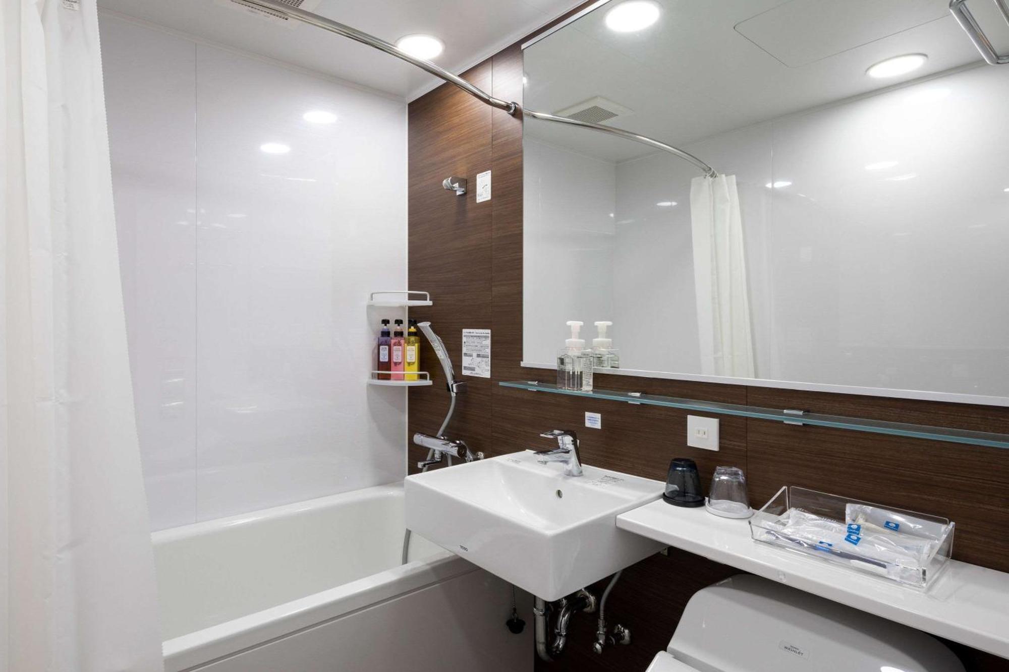 Comfort Hotel Kochi Экстерьер фото