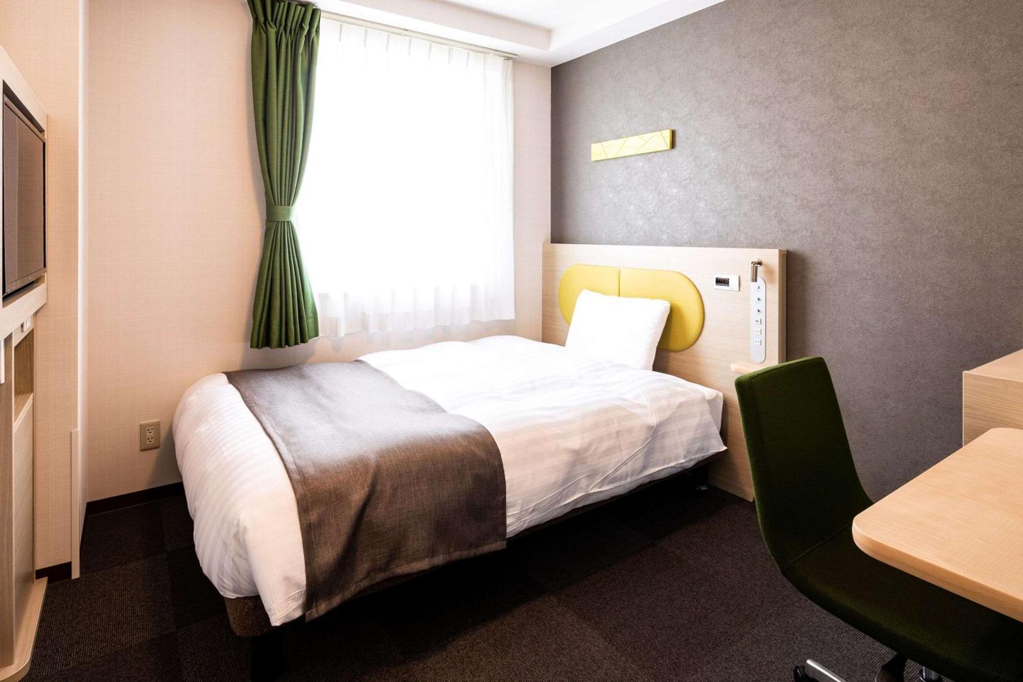 Comfort Hotel Kochi Экстерьер фото